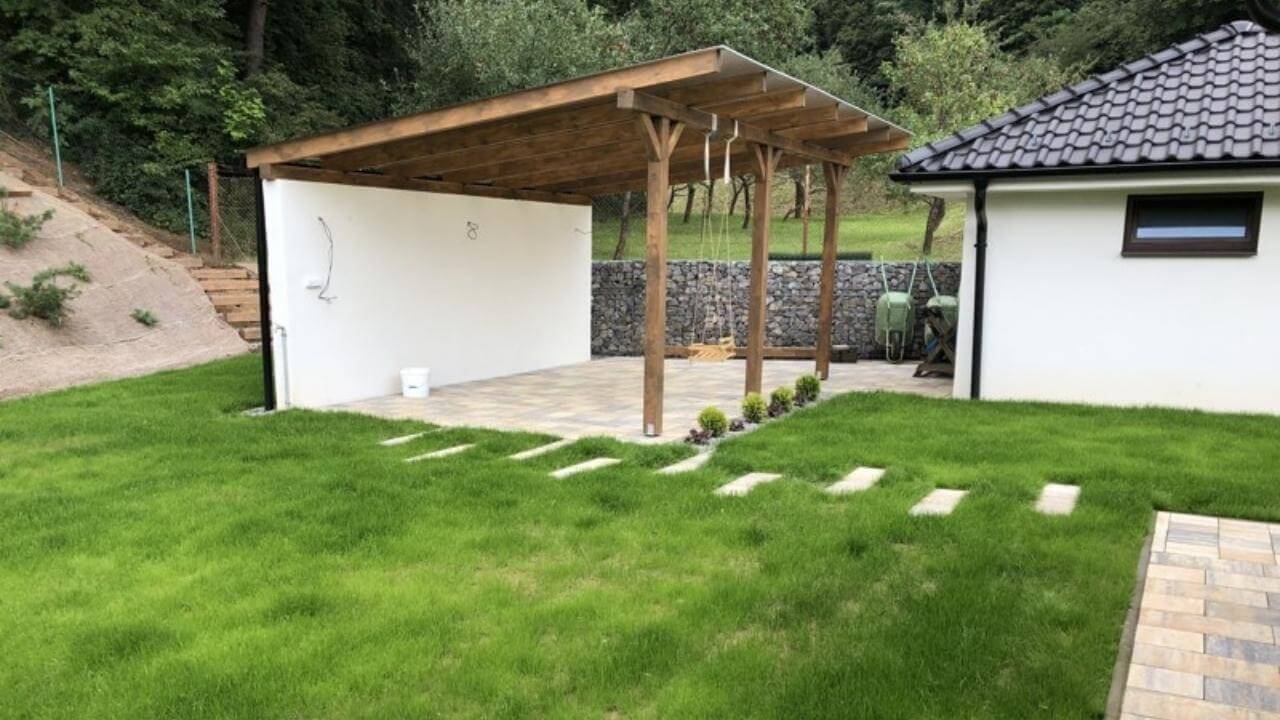 Trávnikový koberec alebo siaty trávnik? 4 - Gaura Zahradné centrum Trečín Travnikovy koberec alebo siaty travnik Zahradne centrum GAURA Trencin 3 - Gaura Zahradné centrum Trečín